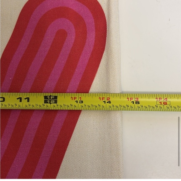 New Louis Vuitton canvas tote bag from LV exhibition show in Shenzhen China - Picture 7 of 9